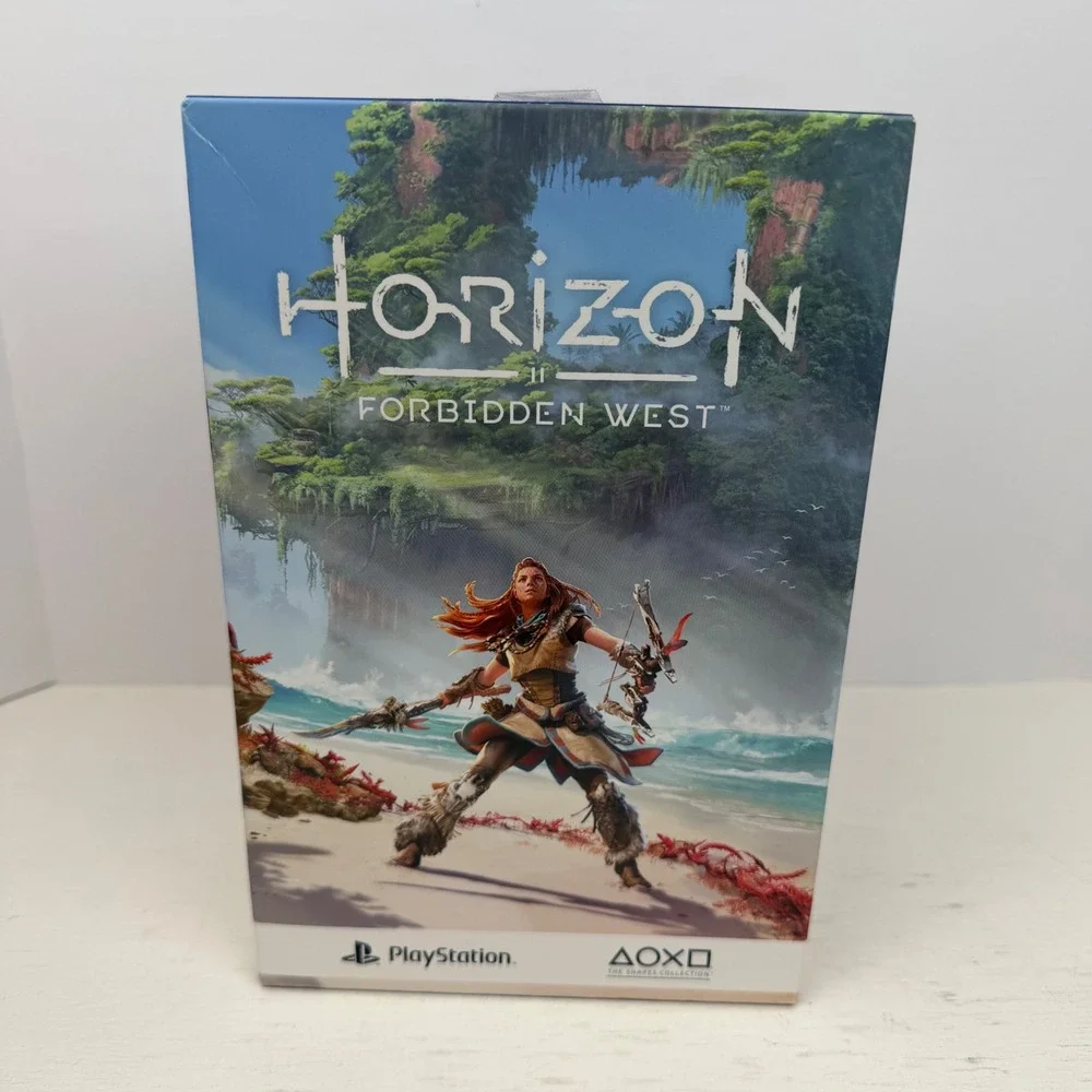 PlayStation Horizon Forbidden West Aloy Deluxe 6